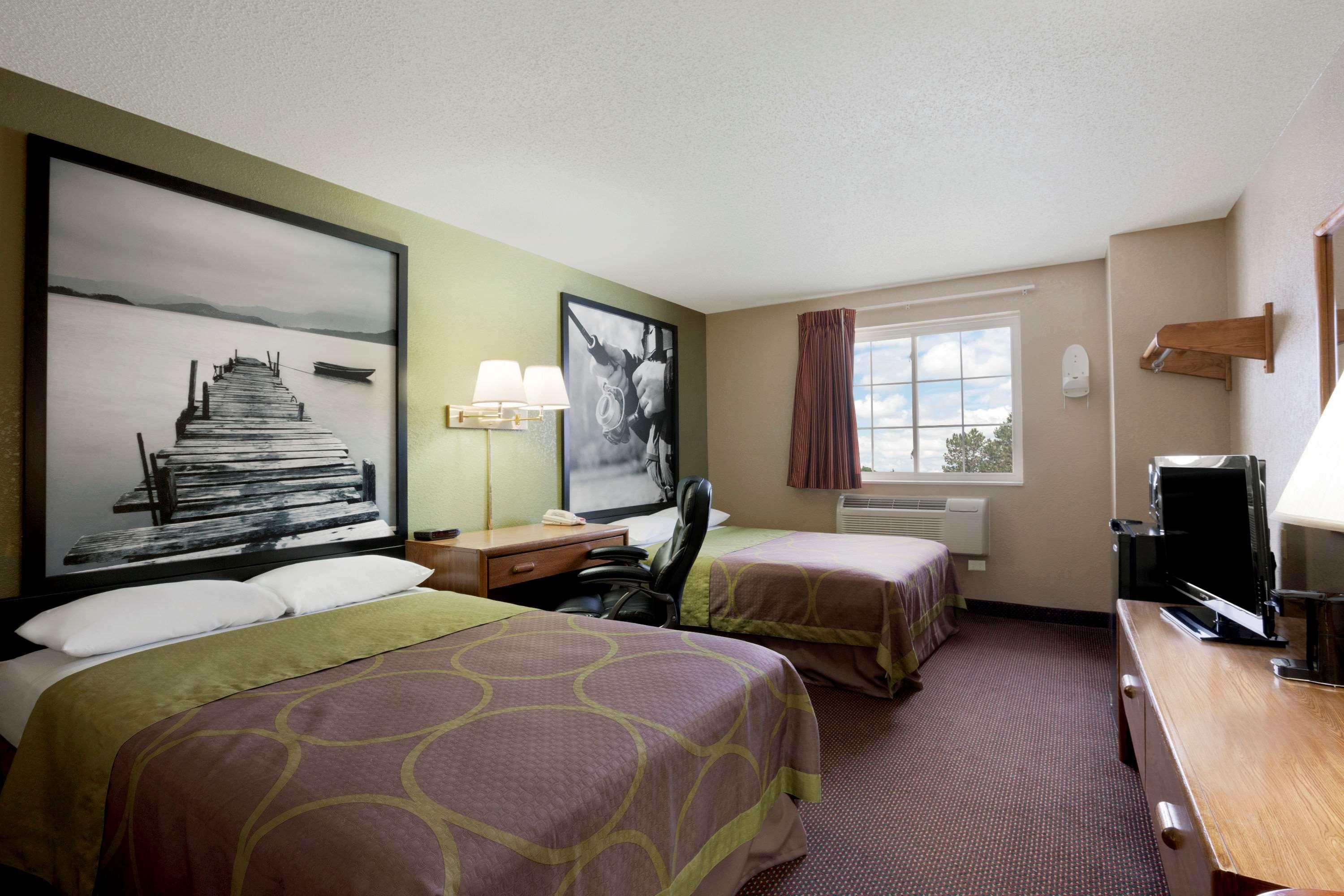 Super 8 By Wyndham Pulaski Exteriér fotografie